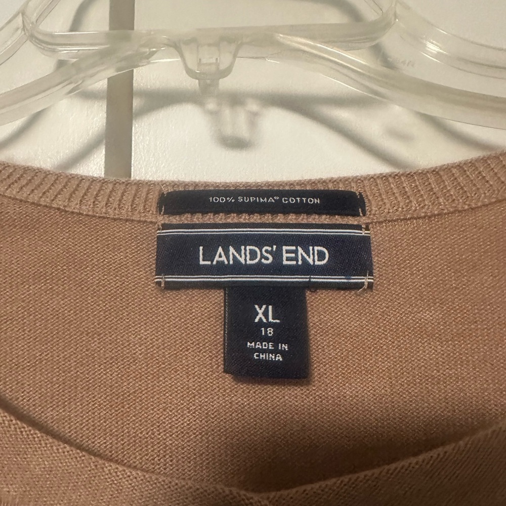 Lands' End Women's Cardigan with Embroidered Hummingbird Floral Design - Picture 3 of 7